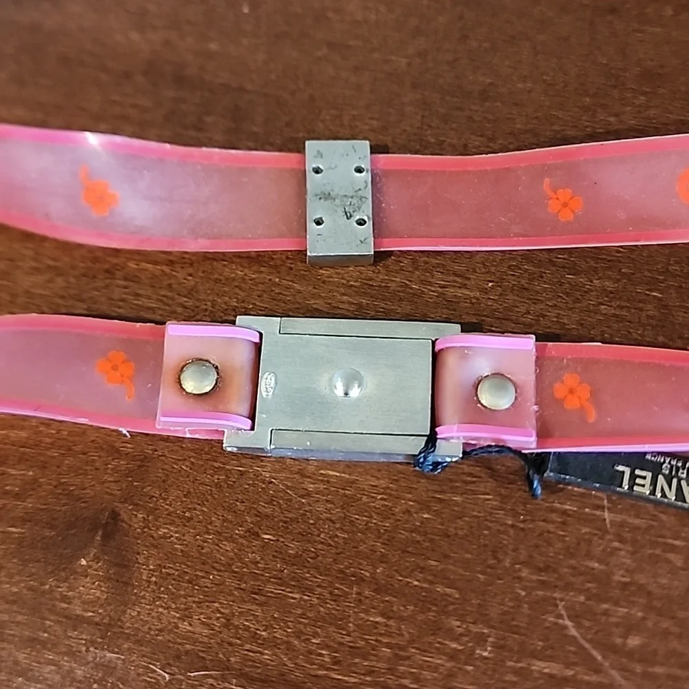 Authentic Chanel belt- rare - Picture 4 of 8